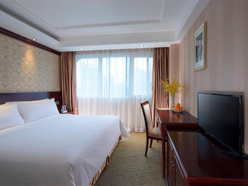 Vienna Hotel Shenzhen Fenghuang Road Bagian luar foto